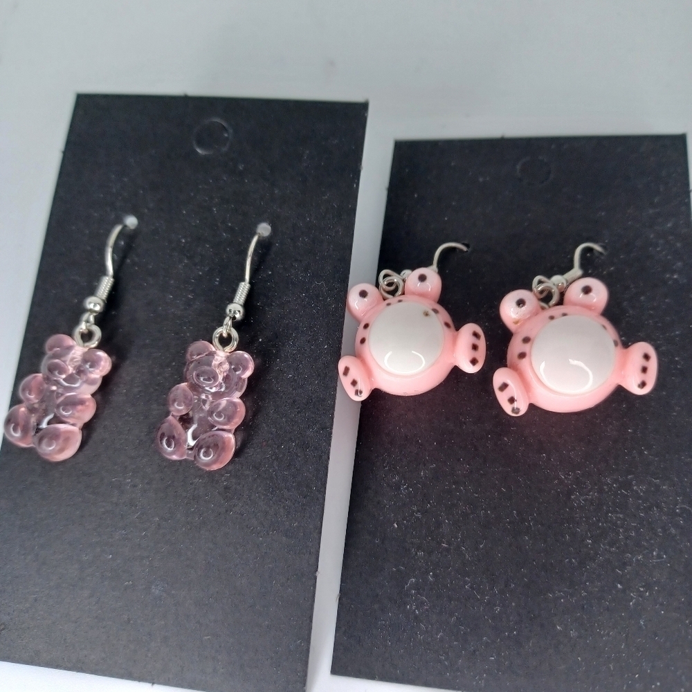 Handmade Pink Bear and Frog Earrings Set - Picture 2 of 3